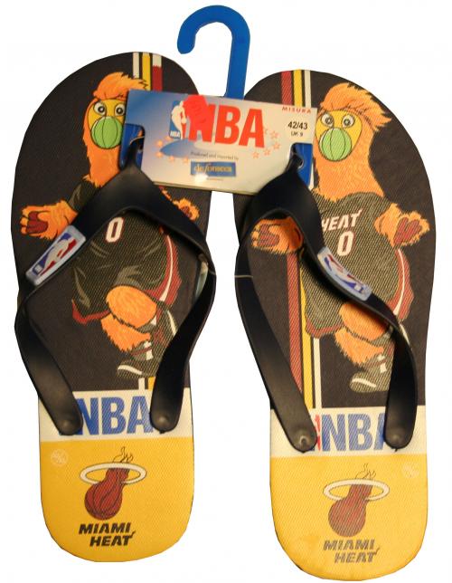 NBA Flip Flops Miami Mascotte